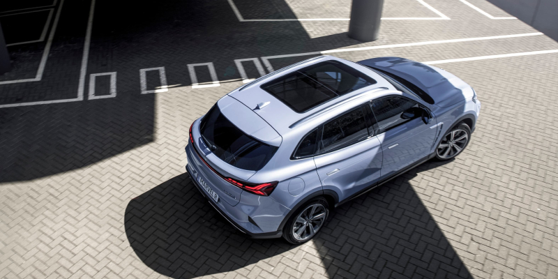 Voiture hybride rechargeable : guide d'achat image